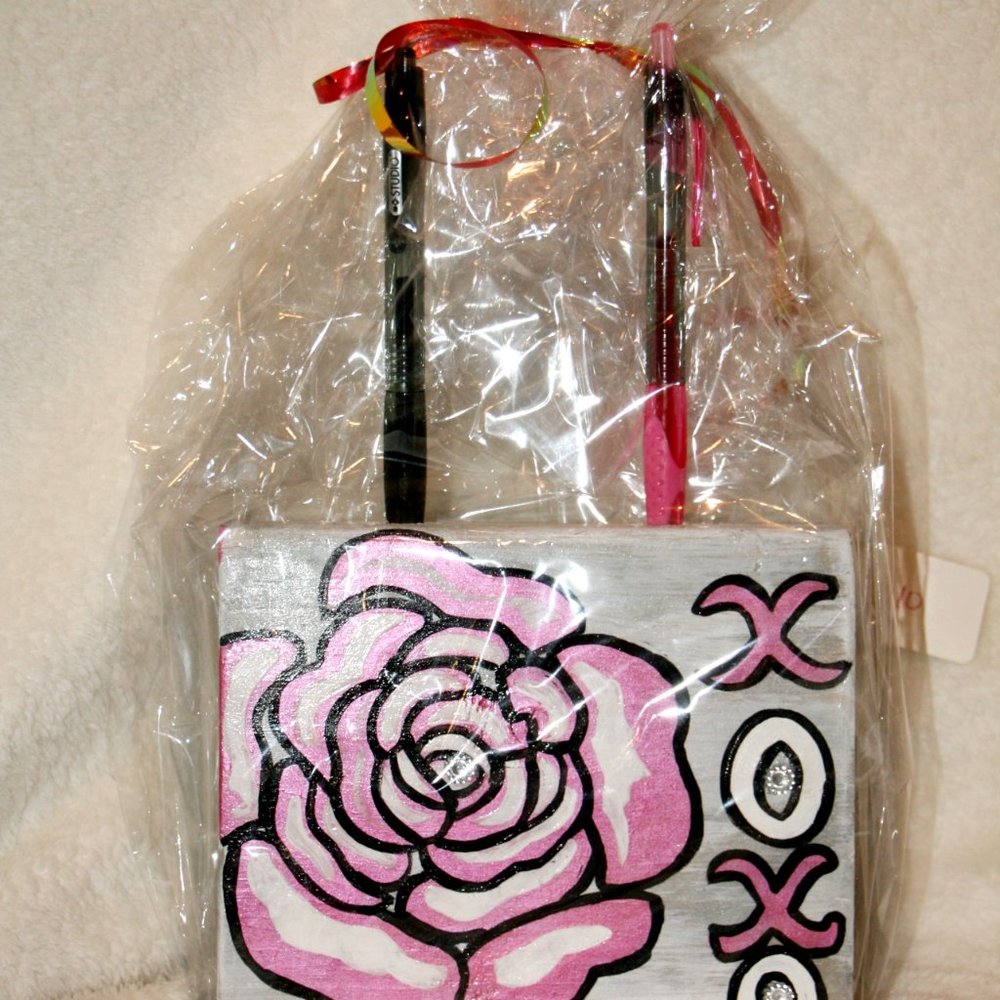 XOXO Rose Handmade Pen Pencil Holder.